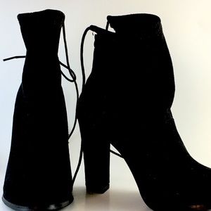 Cute Heeled Black Ankle Boots